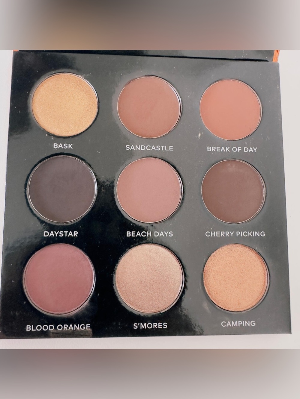LIKE NEW Sydney Grace Summer Days Eyeshadow Palette